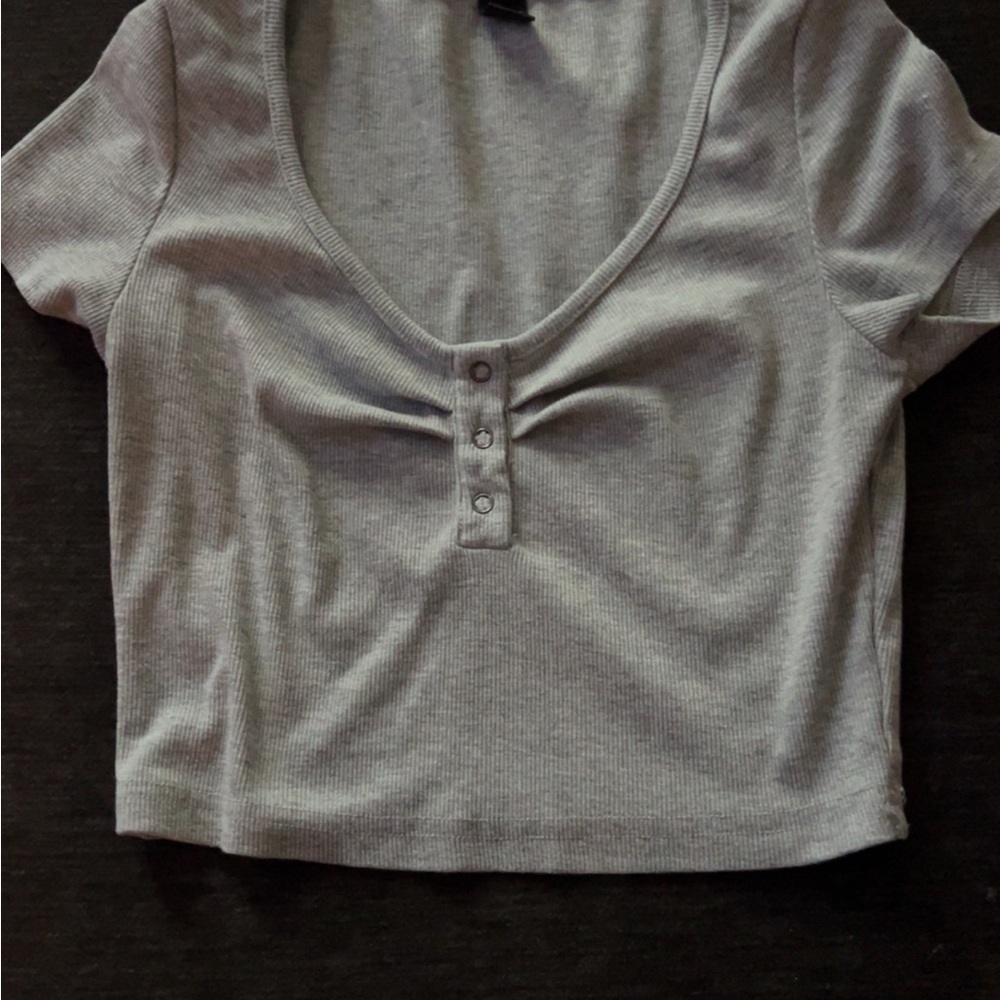 SHEIN Light Gray Ribbed Short Sleeve Top